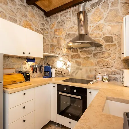 Stone House Retreat Semesterbostad