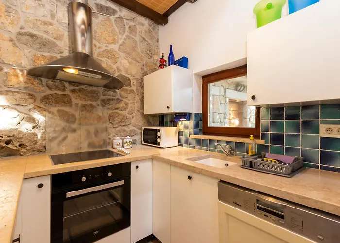 Stone House Retreat