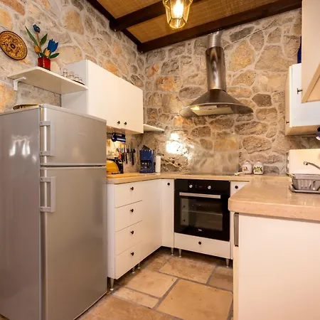 Prázdninový dům Stone House Retreat *